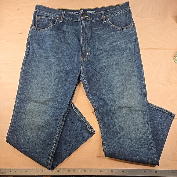 St. John's Bay Mens Comfort Stretch Regular Fit Jeans Blue Size 42x32 - Picture 1 of 11